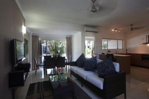 Hotel Rendezvous Reef Resort