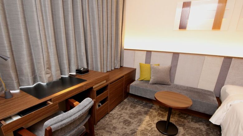 Hotel Ana Holiday Inn Sendai