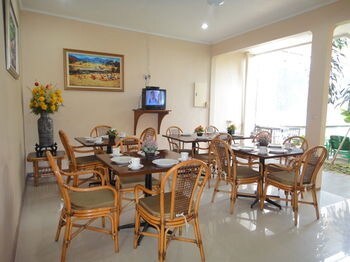 Hostal Gondia International Guesthouse