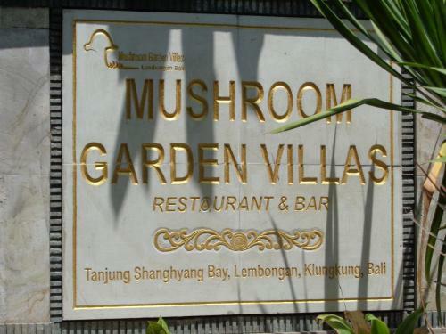 Hostal Mushroom Garden Villas