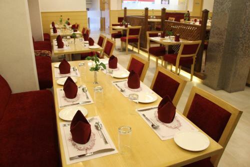 Hotel Dasaprakash Agra