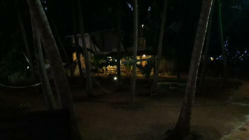 Kizhunnarocks Beach Resort