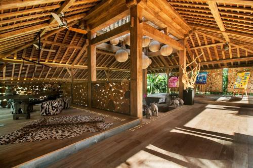Hotel Blue Karma Resort