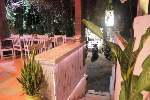 Hostal Bingin Inn