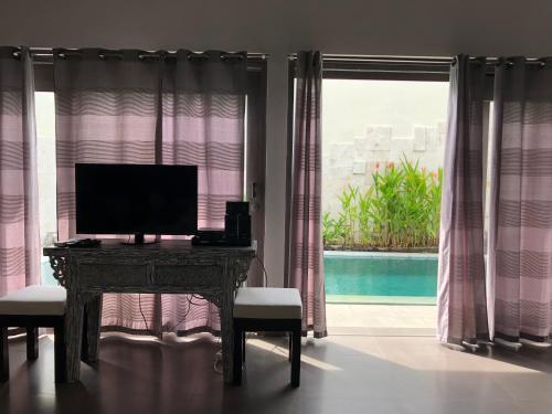 Zoe Villa Canggu Bali