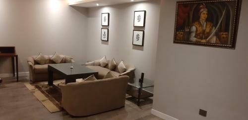 Hotel Country Inn & Suites By Radisson Jammu