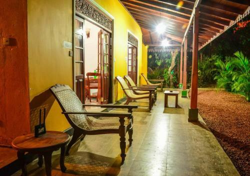Hostal Araliya Gardens