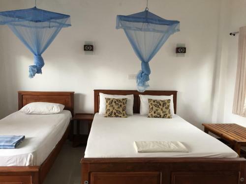 Hostal Anna Tourist Inn