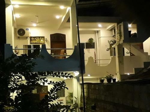 Hostal Anna Tourist Inn