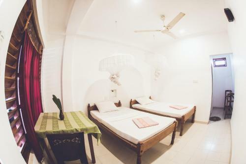 Rupa's Hotel