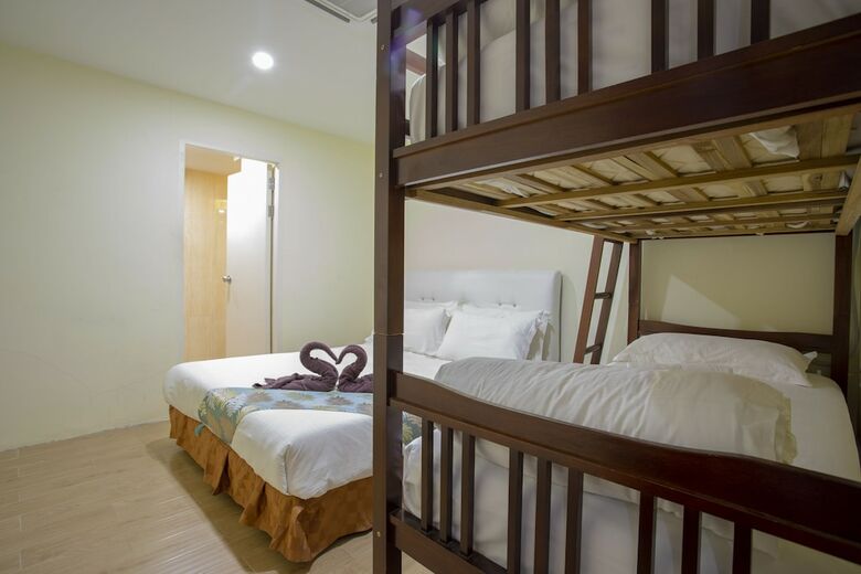 Hashtag 12 Boutique Hotel