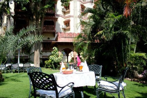Hotel Jagat Palace