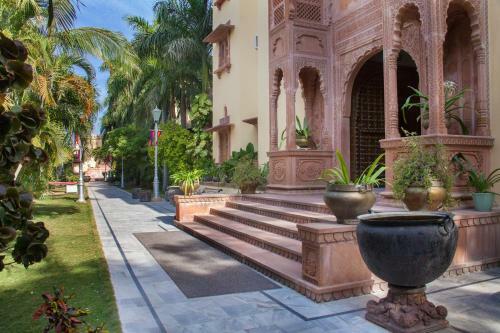 Hotel Jagat Palace
