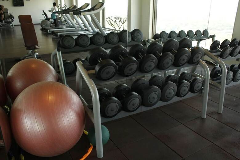 Hotel Courtyard By Marriott Pune City Centre