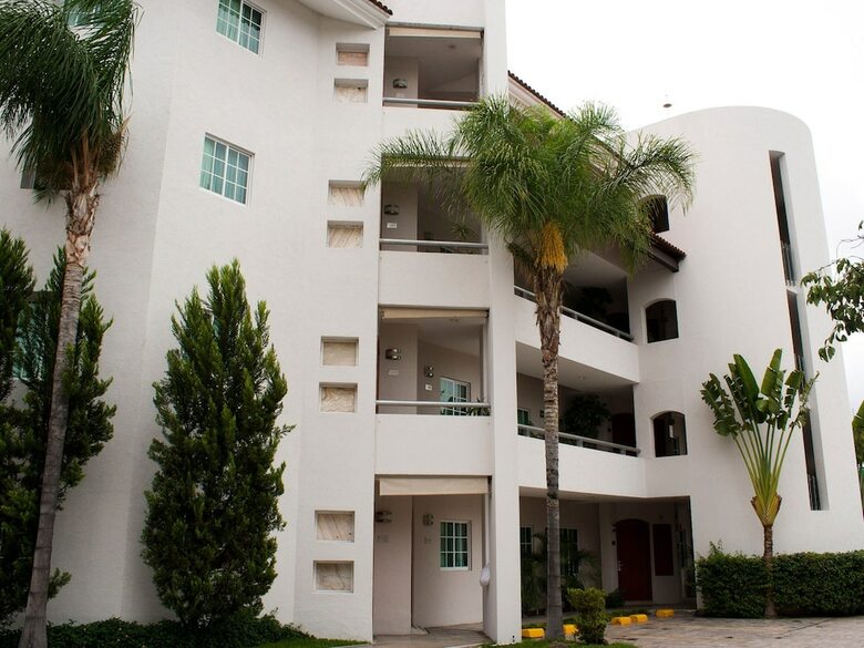 �urea Hotel And Suites