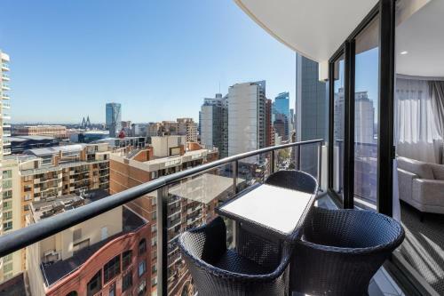 Hotel Meriton Kent Street