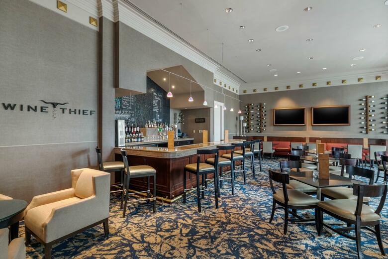 Hotel Omni Dallas Park West