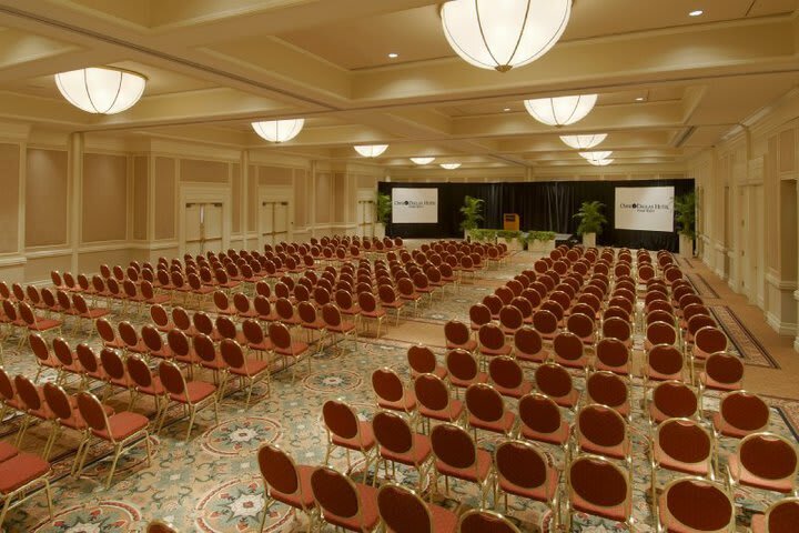 Hotel Omni Dallas Park West