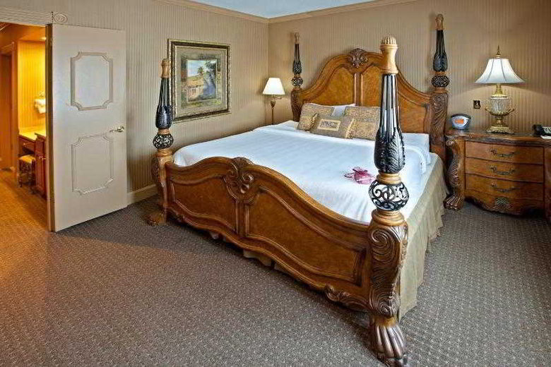 Hotel Crowne Plaza Lexington Near Uk