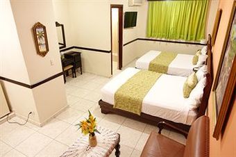 Hotel Platino (.)
