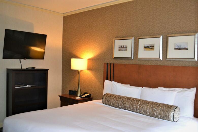 Executive Hotel Pacific