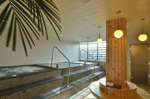 Posada Hotel Modern Puli