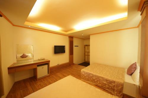 Goden Beach B&B