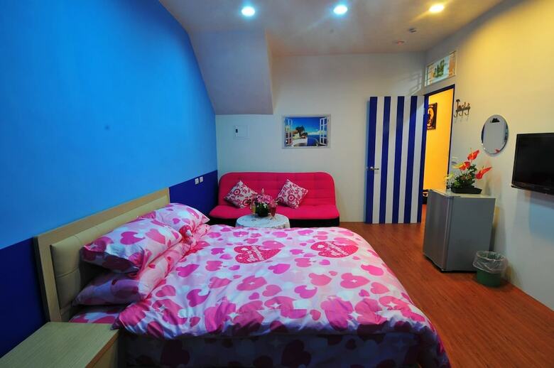 Free World B&B