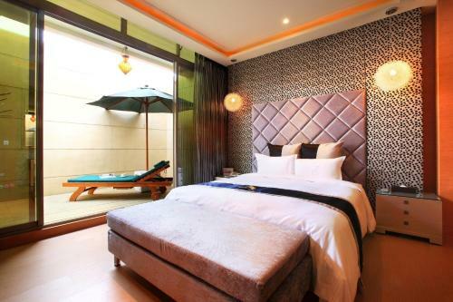 La Vie Motel