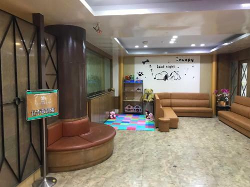 Posada Fun House Hotel - Hsinchu