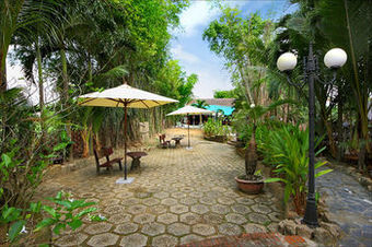 Long Life Hotel