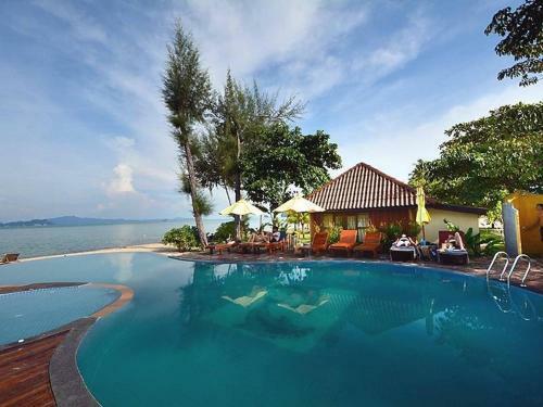 Hotel Thiwson Beach Resort