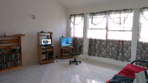 Tremont Holiday Home