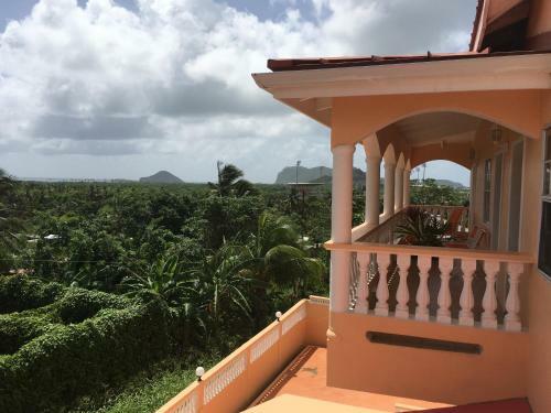 Hostal Aupic Paradise