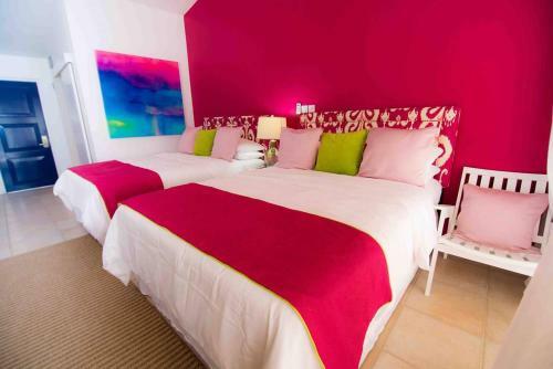Blue Lagoon Hotel And Marina Ltd
