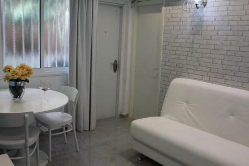 Bograshov Apartment