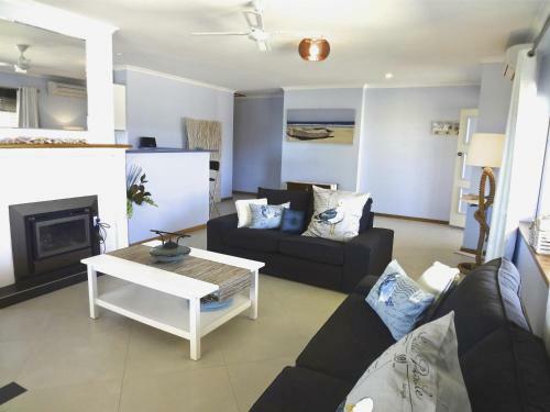 Salty Air Apartments Kingscote Kangaroo Island