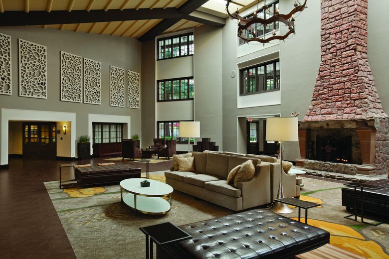 Hotel Embassy Suites Napa Valley