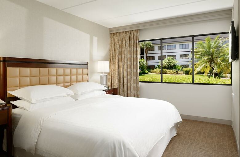 Hotel Sheraton Suites Orlando Airport