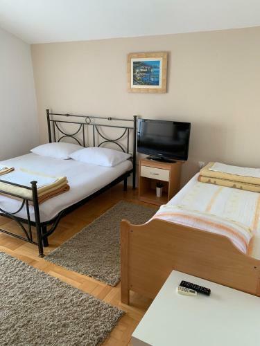 Hostal Pansion Bubalo