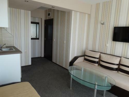 Hotel Lazur