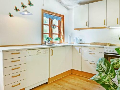 Two-bedroom Holiday Home In Nex� 6