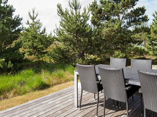 Three-bedroom Holiday Home In R�m� 35