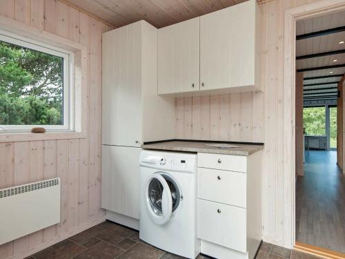 Three-bedroom Holiday Home In R�m� 35