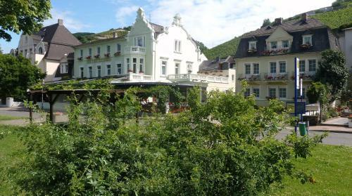 Hotel Sch�n