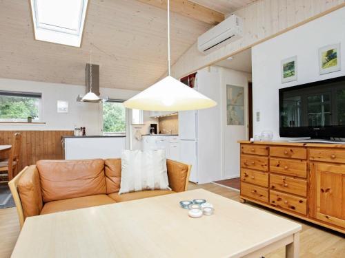 Three-bedroom Holiday Home In Jerup 5