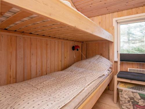 Three-bedroom Holiday Home In L�kken 74