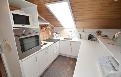 Three-bedroom Holiday Home L�kken With Sea View 06