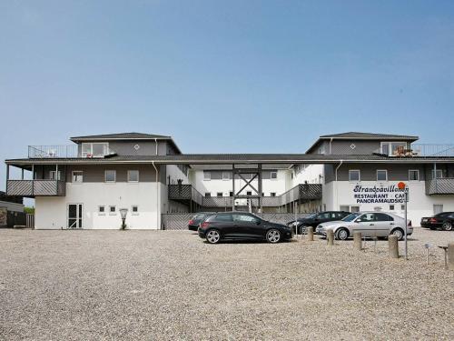 Two-bedroom Holiday Home In L�kken 21