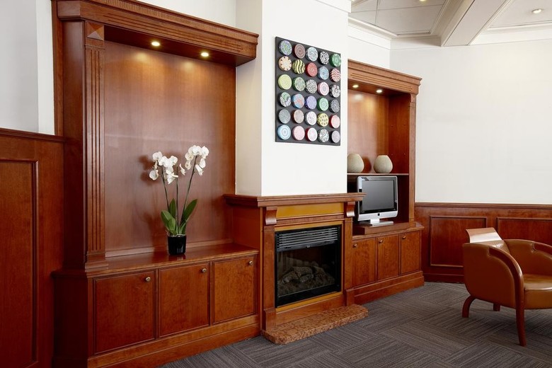 Hotel NH Brussels St�phanie